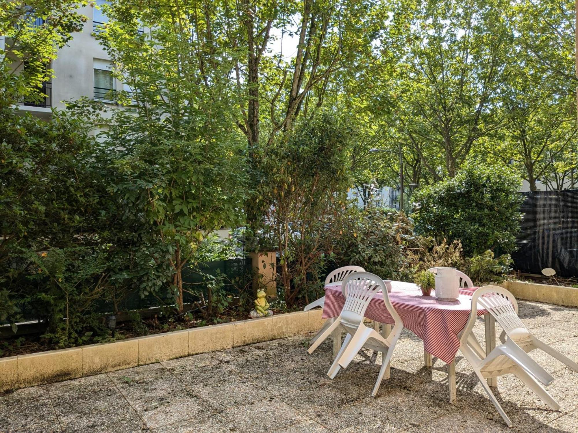 F3 Proche Disneyland * Bussy-Saint-Georges